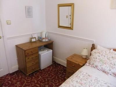 The New Inn Guest House Bridgend  Δωμάτιο φωτογραφία