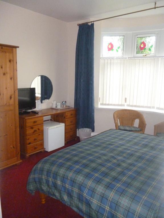 The New Inn Guest House Bridgend  Εξωτερικό φωτογραφία
