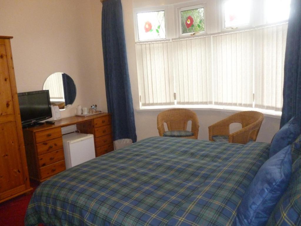 The New Inn Guest House Bridgend  Δωμάτιο φωτογραφία